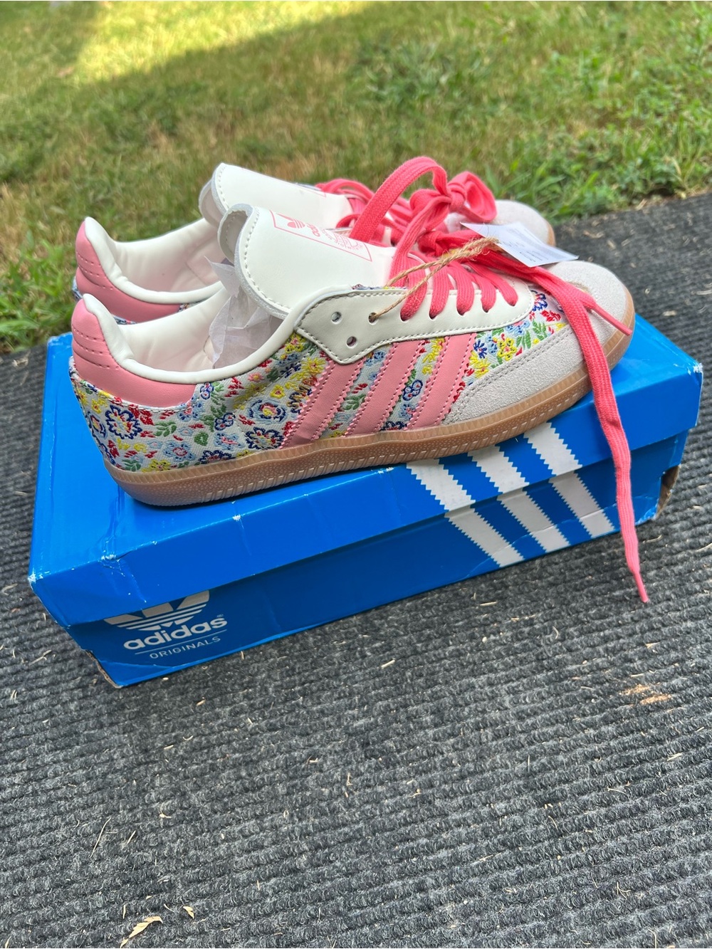 Adidas Samba Liberty Floral Sneakers - Picture 9 of 10